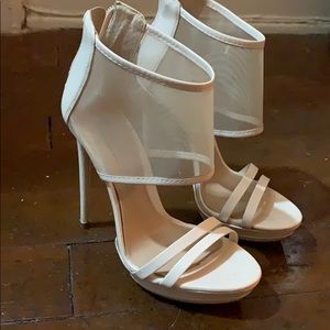 BCBG heels size 6 used
